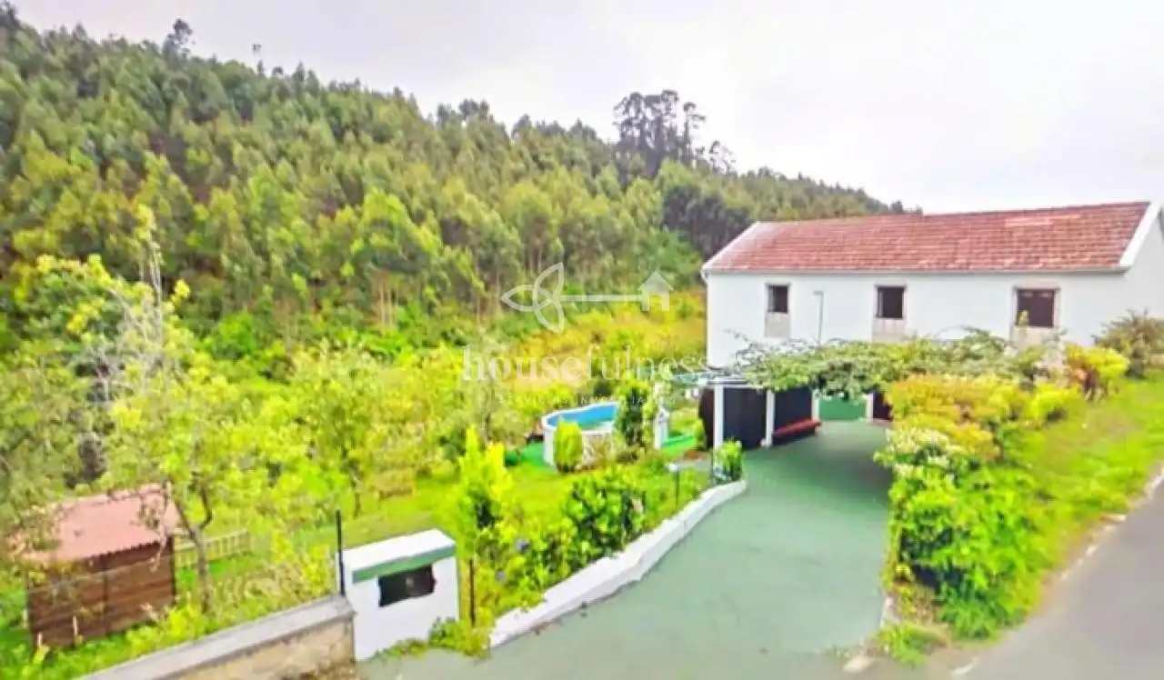 Vista exterior de Finca rústica en venda en Ferrol amb Calefacció, Jardí privat i Terrassa
