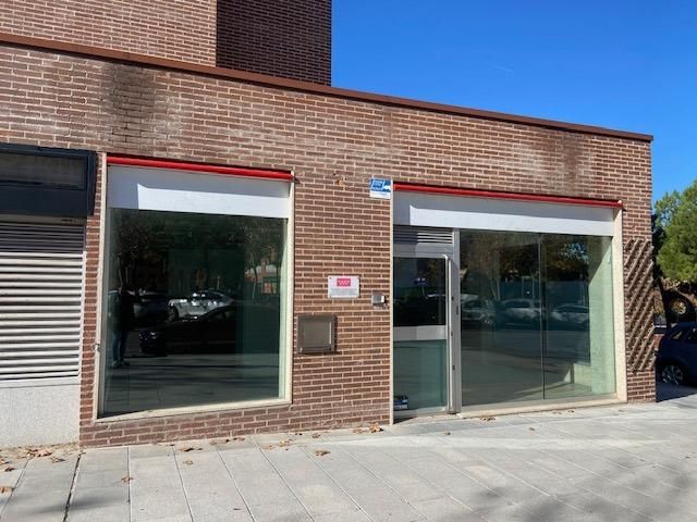 Premises to rent in Primera Fase - Nuevo Tres Cantos
