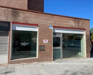 Vista exterior de Local de lloguer en Tres Cantos