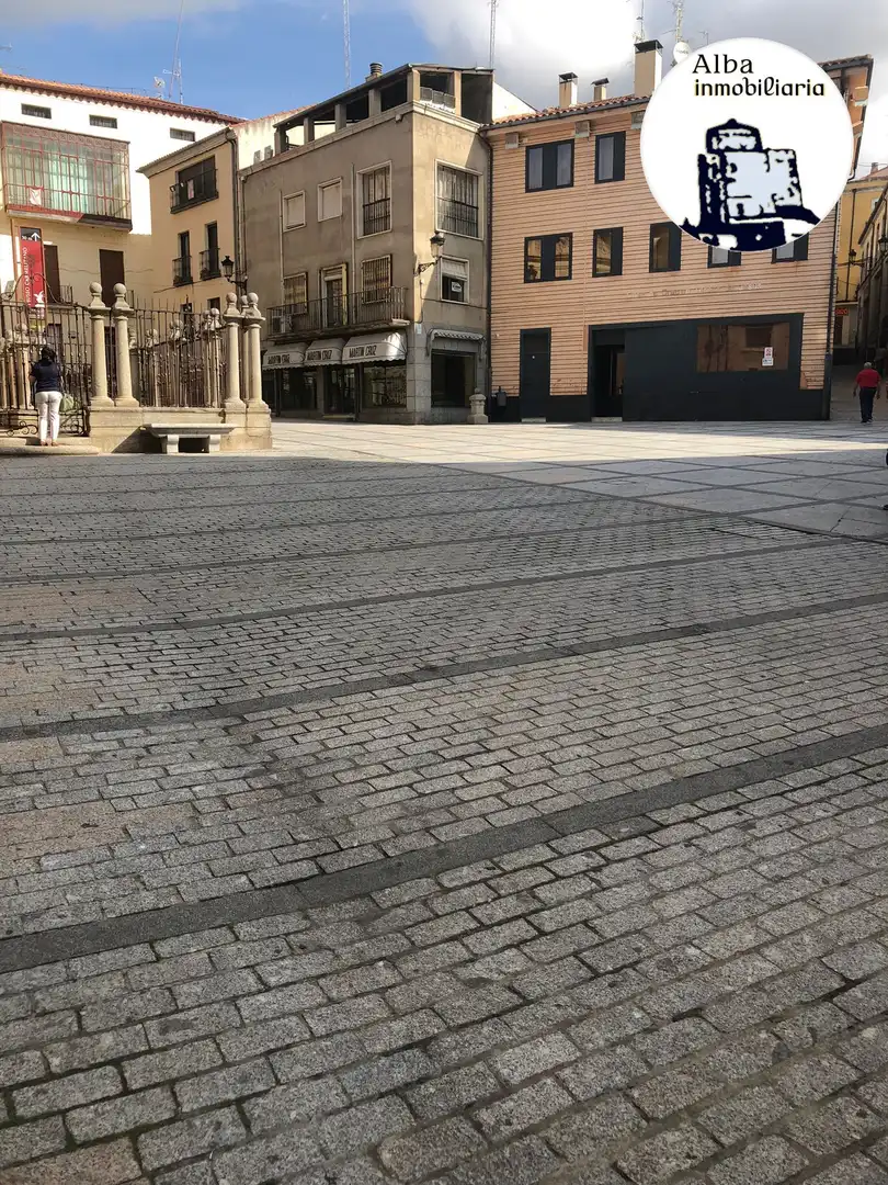Business premises for sale in Calle Pizarro 3, imagen 6