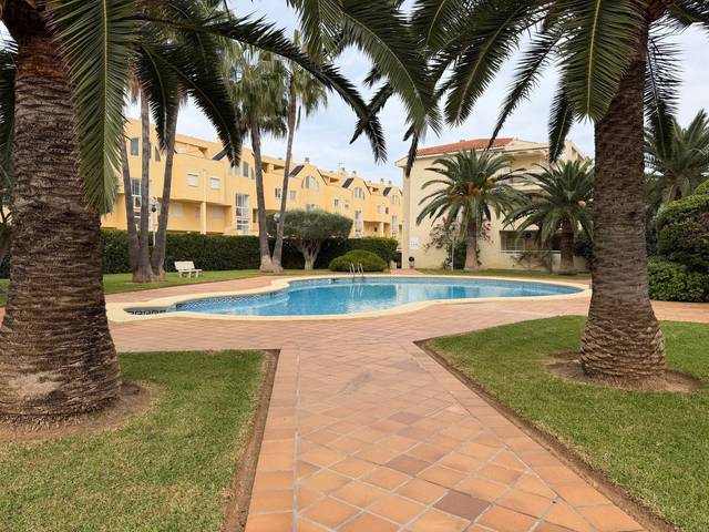 Piso en Venta en Calle Assagador de la Marjal, 2 en Les Bassetes - El Marjal