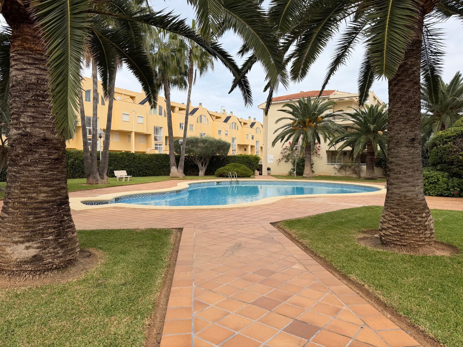 Swimming pool of Flat for sale in Dénia  with Private garden, Terrace and Community pool