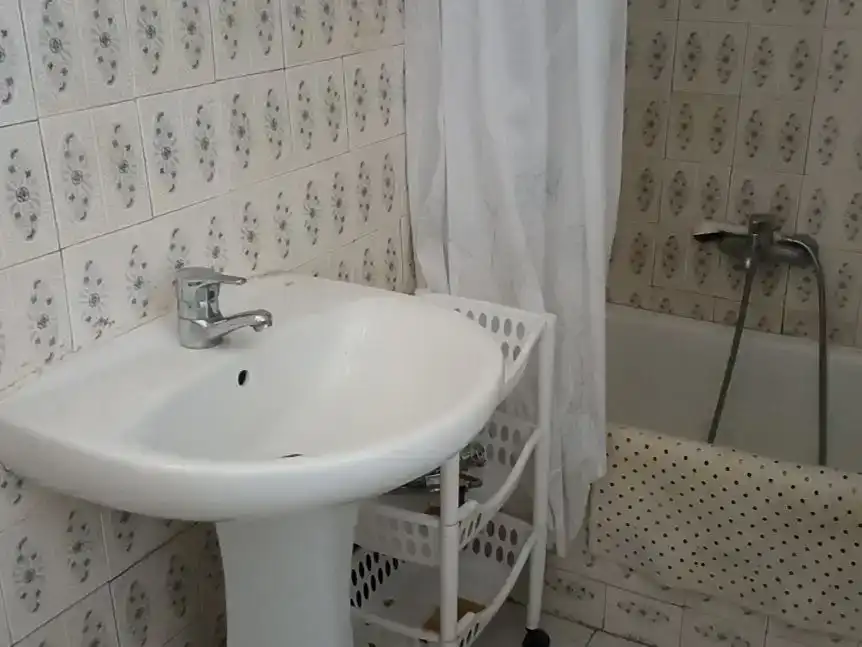Bany de Pis en venda en Miño de Medinaceli amb Traster i Moblat