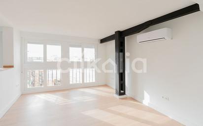 Bedroom of Flat for sale in Málaga Capital  with Air Conditioner