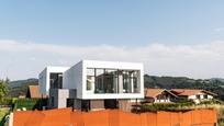 Exterior view of Single-family semi-detached for sale in Barrika  with Swimming Pool
