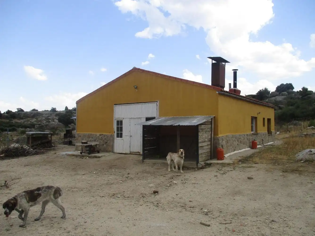 Vista exterior de Residencial en venta en Fresnedillas de la Oliva