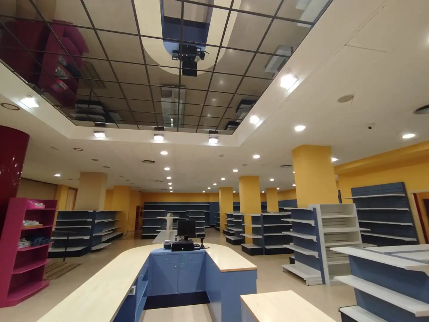 Local comercial en venda a FERRAN SOLDEVILA ZUBIDURU, imagen 7
