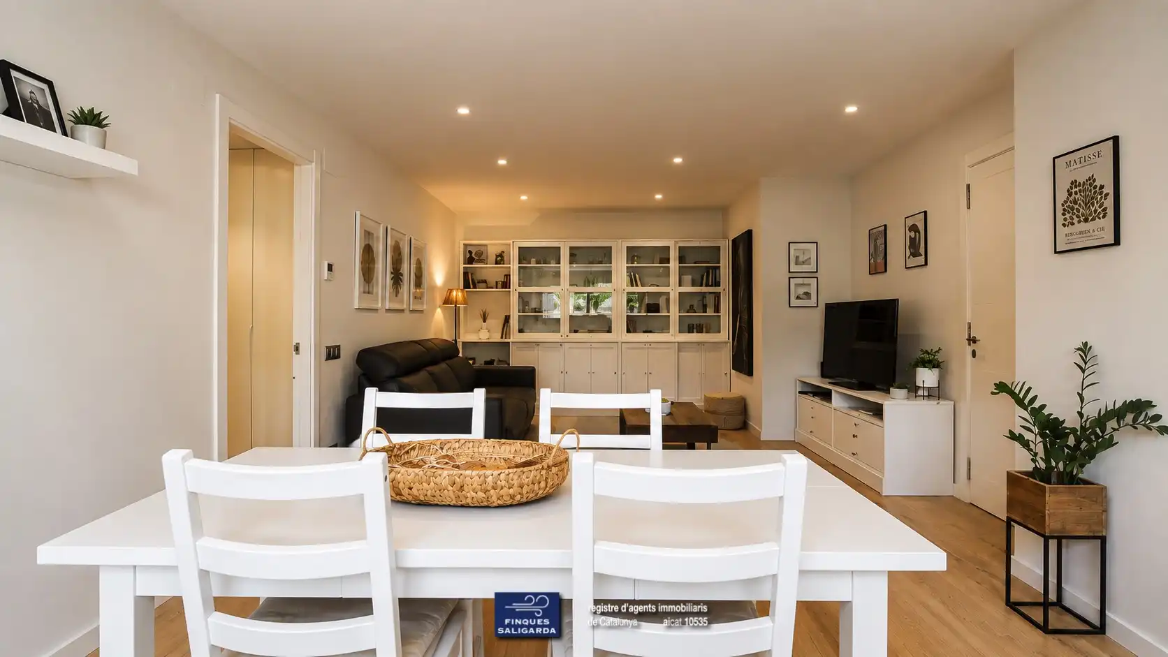Sala de estar de Piso en venta en La Garriga con Aire acondicionado, Calefacción y Jardín privado