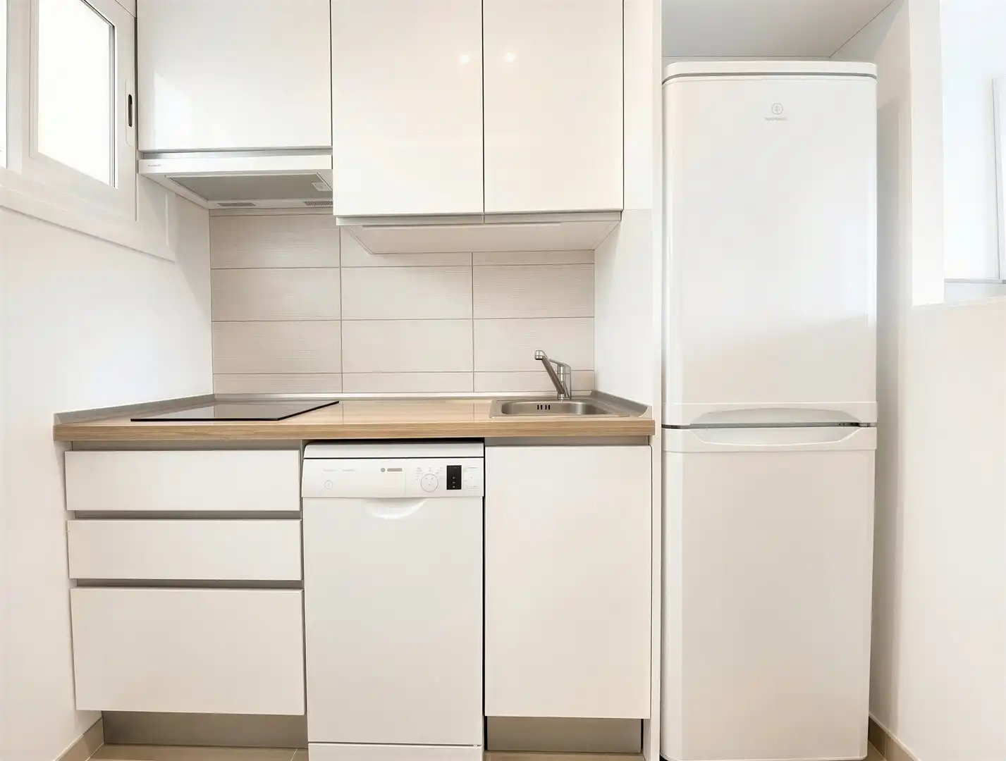 Cuina de Apartament en venda en Calvià amb Aire condicionat, Piscina i Balcó