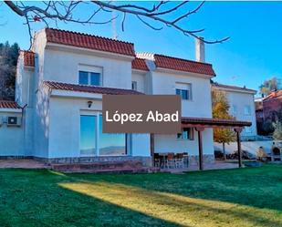 Exterior view of House or chalet for sale in Chiloeches  with Air Conditioner, Heating and Private garden