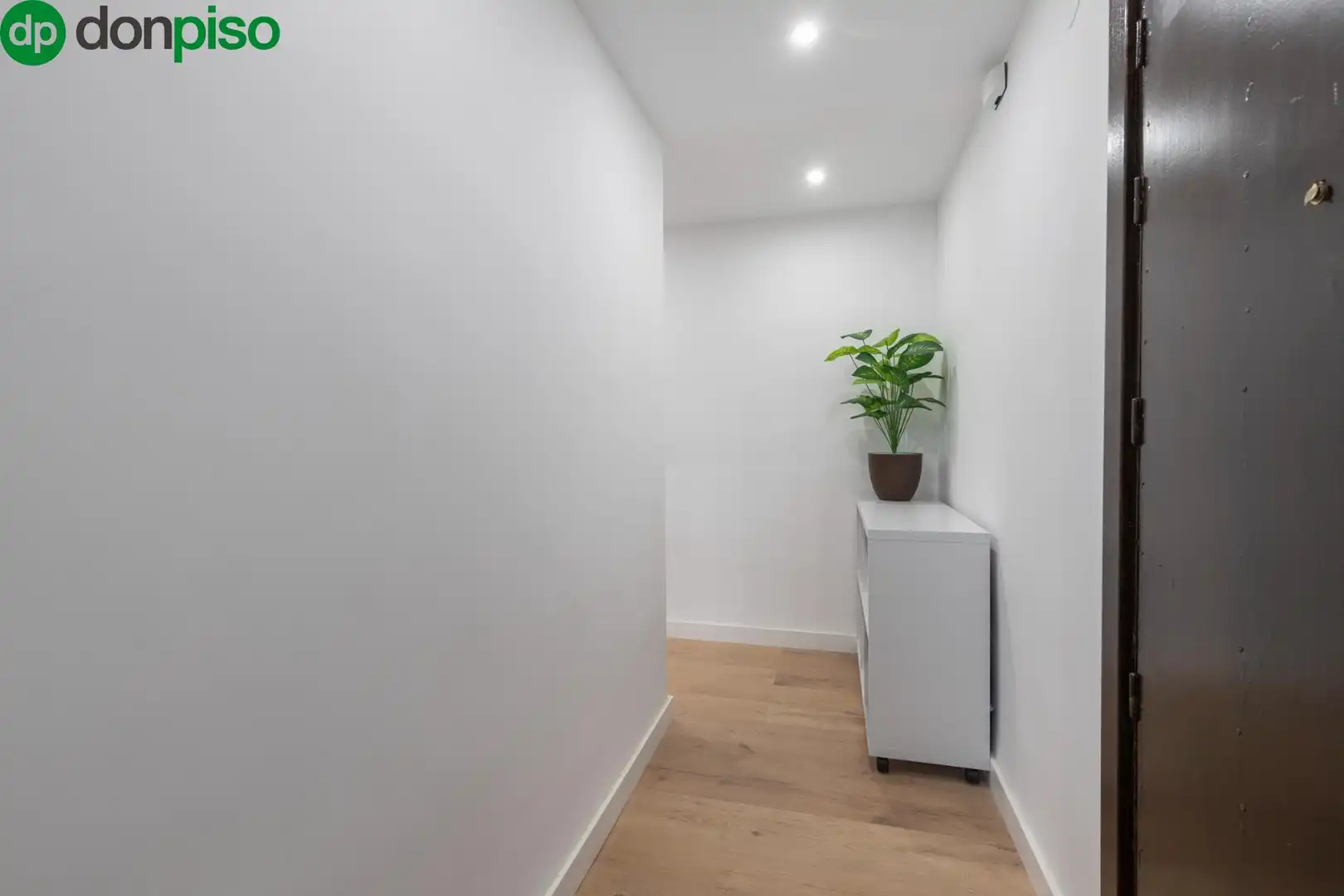 Flat for sale in Granada  with Furnished