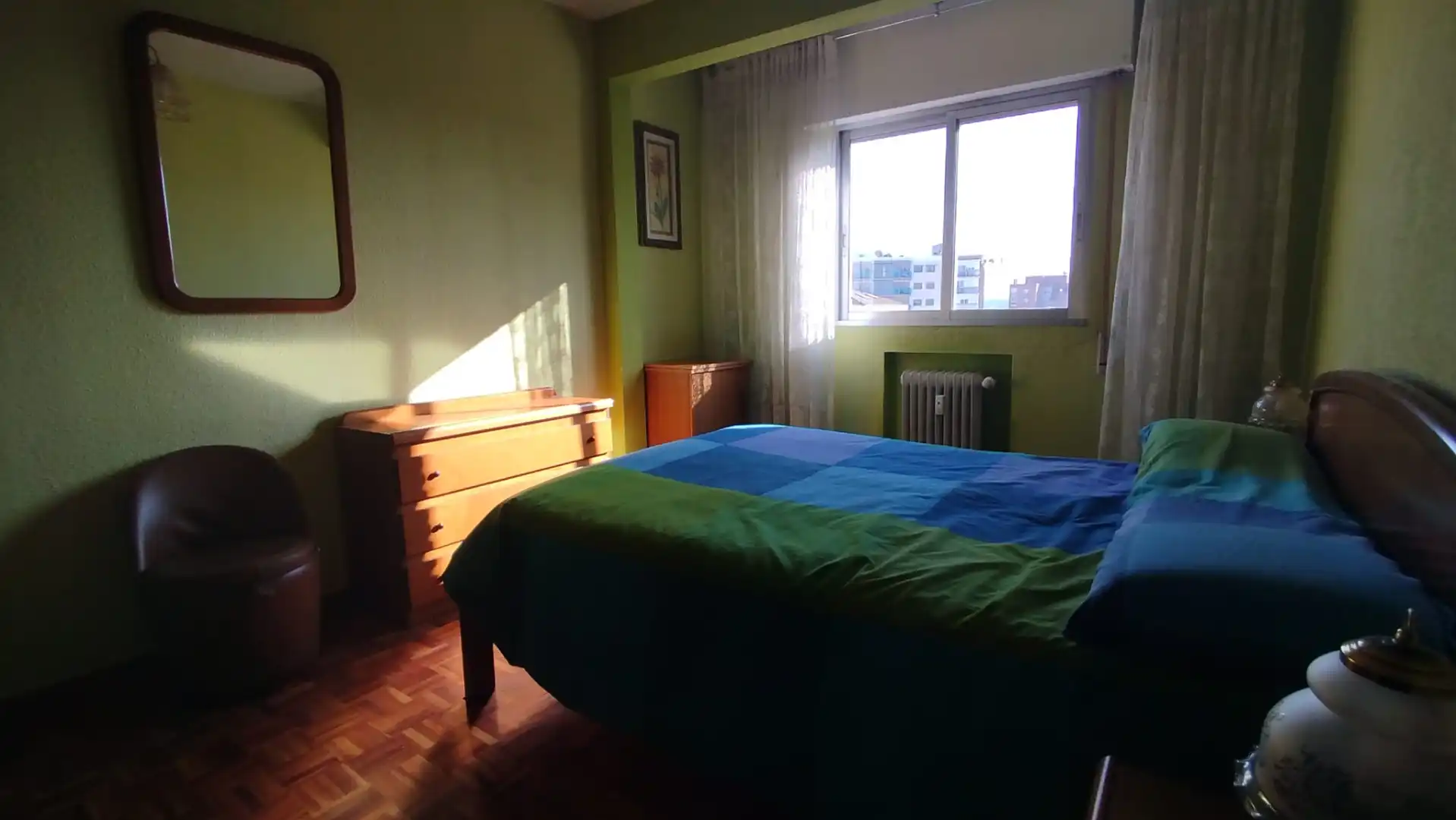 Habitación de Piso en venta en Azuqueca de Henares con Calefacción y Terraza