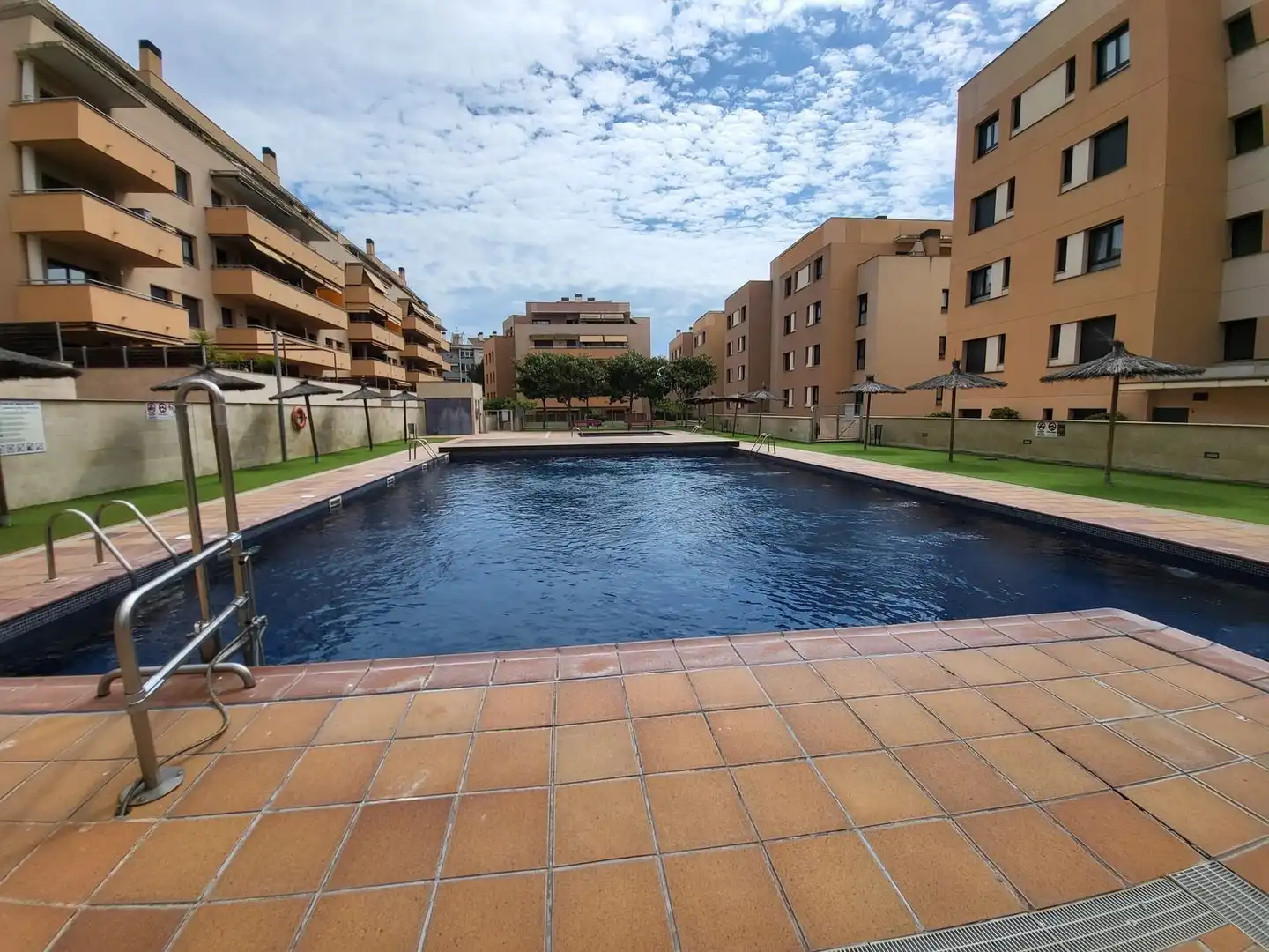 Piscina de Piso en venta en Lloret de Mar con Aire acondicionado, Jardín privado y Terraza