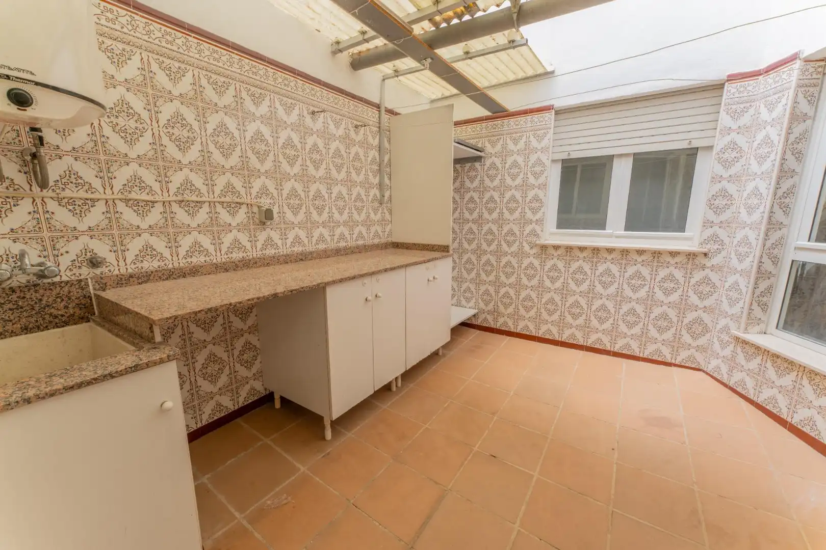 Cocina de Piso en venta en Elche / Elx con Aire acondicionado y Balcón