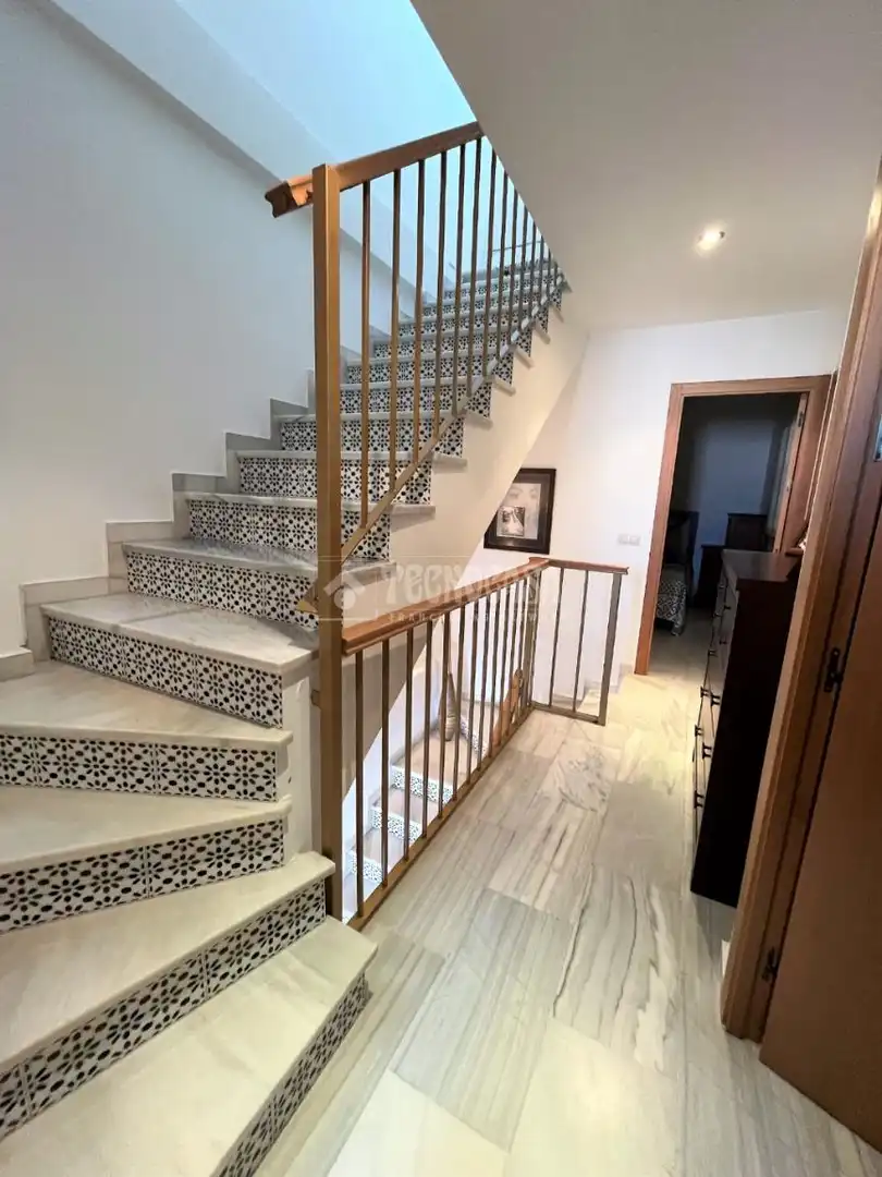 Casa adosada en venta en San Fernando con Aire acondicionado, Terraza y Balcón