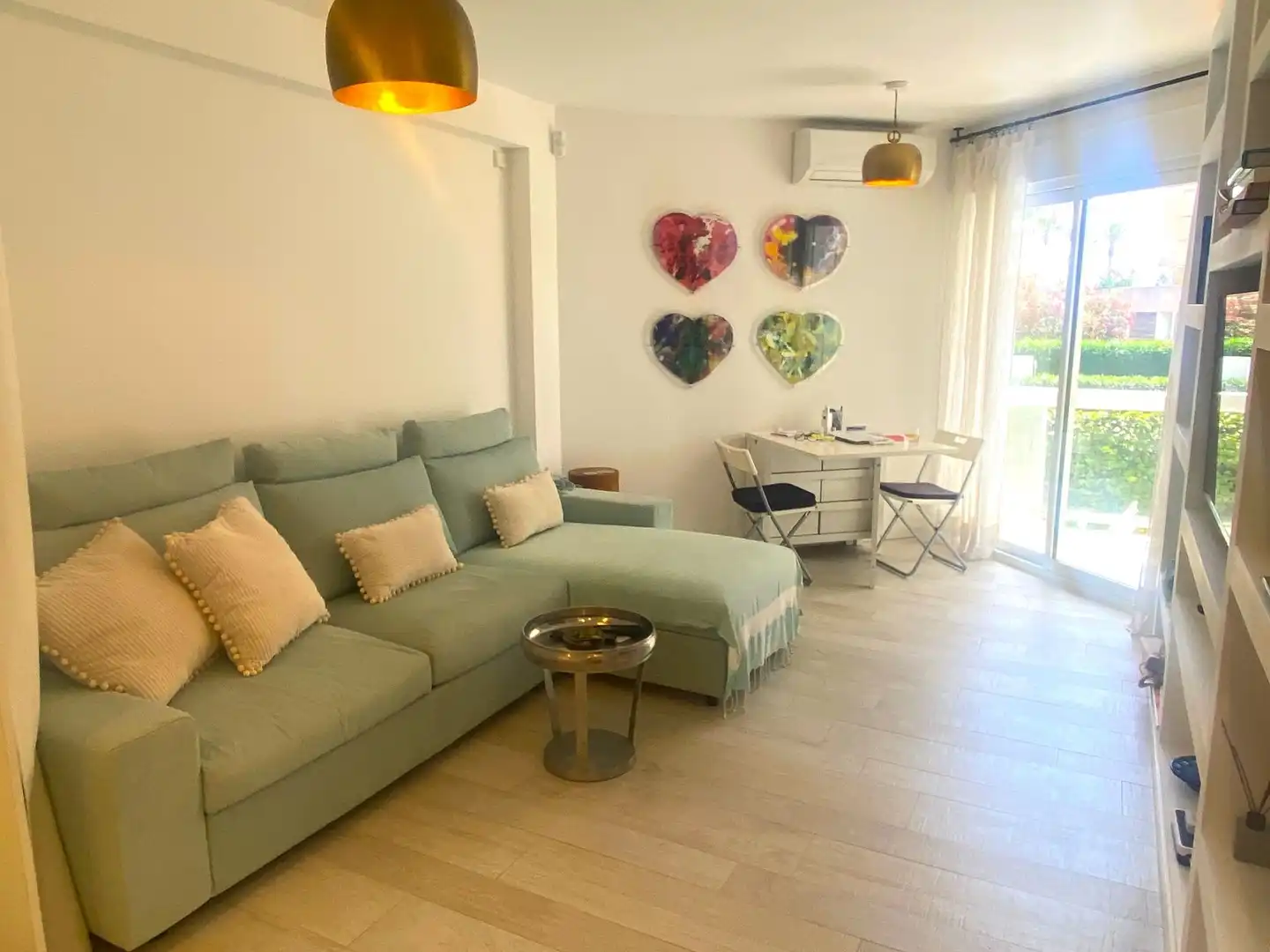 Sala d'estar de Apartament en venda en Eivissa amb Calefacció, Jardí privat i Moblat