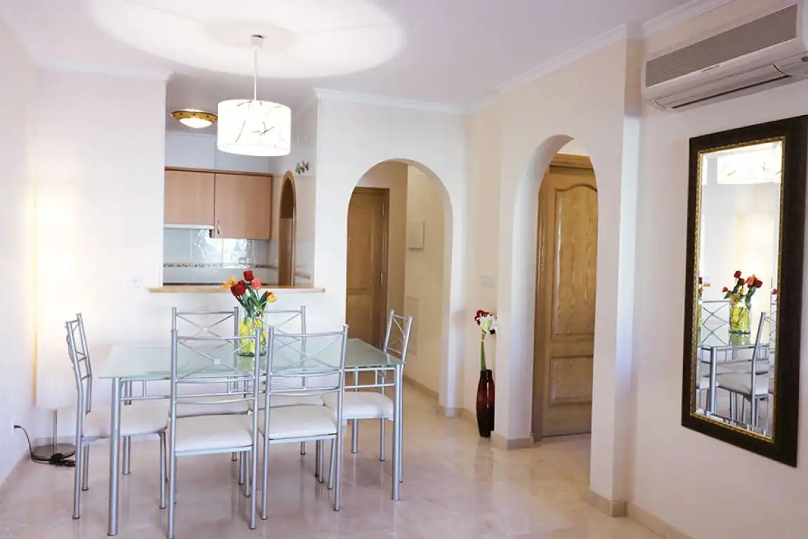 Comedor de Apartamento de alquiler en Jávea / Xàbia con Aire acondicionado, Jardín privado y Terraza