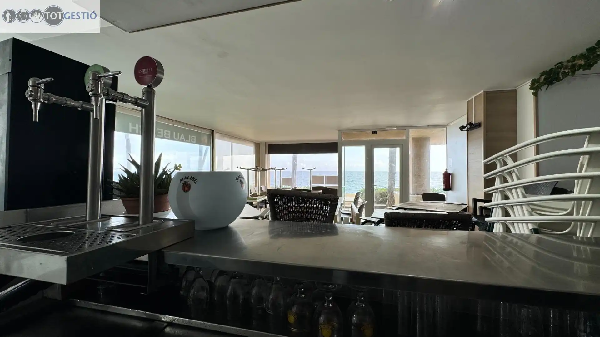 Local comercial en venta en Passeig Passeig MARITIM, imagen 5