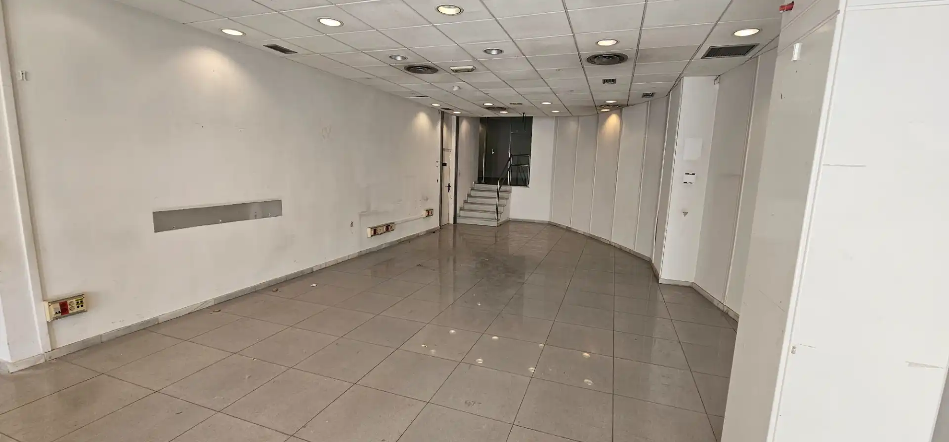 Local comercial en venda a Maracena, imagen 2