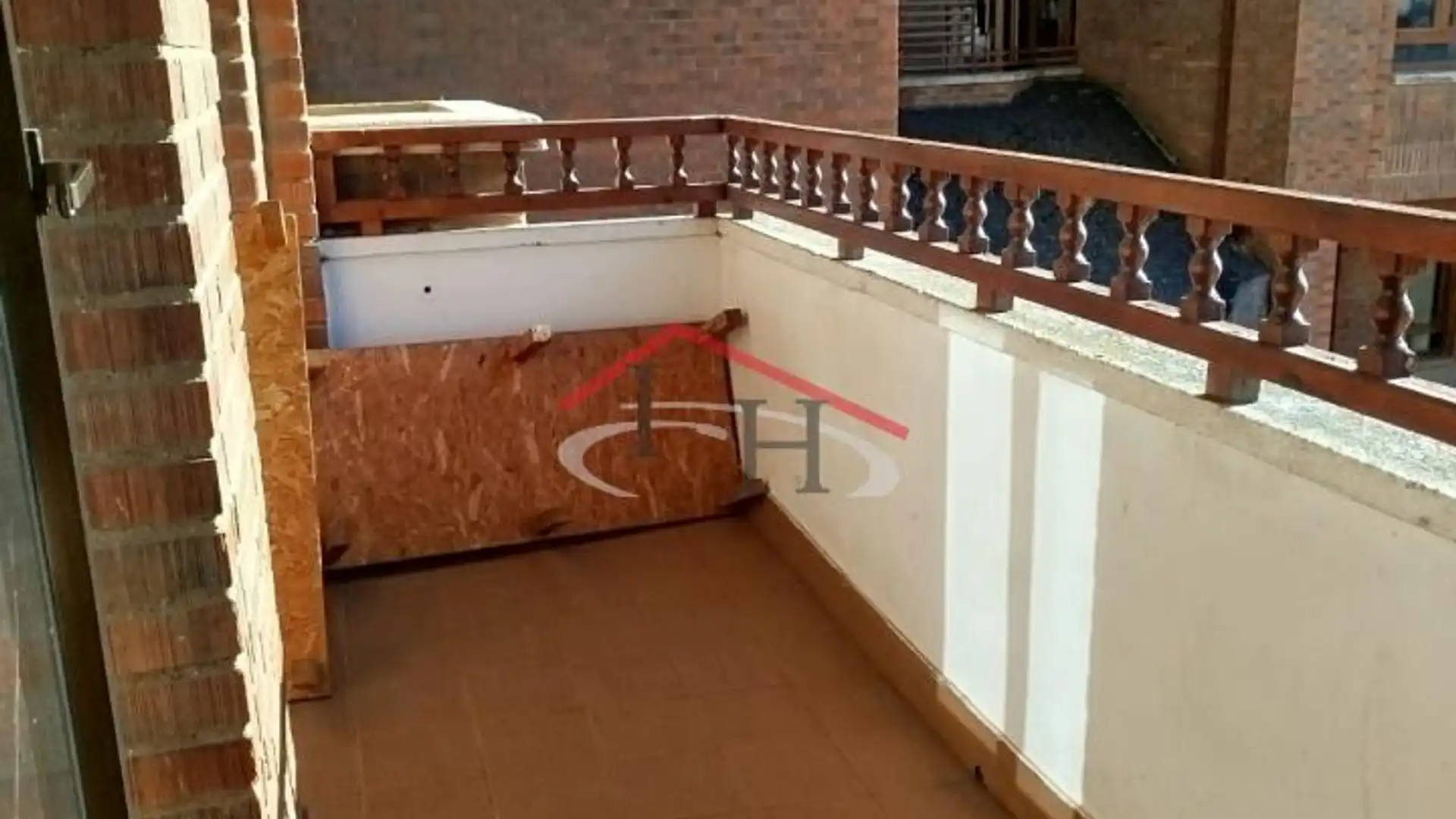 Terraza de Piso de alquiler en León Capital  con Calefacción, Parquet y Terraza