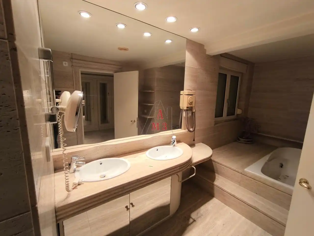 Bathroom of Houses for sale in León Capital   with Heating, Private garden and Terrace