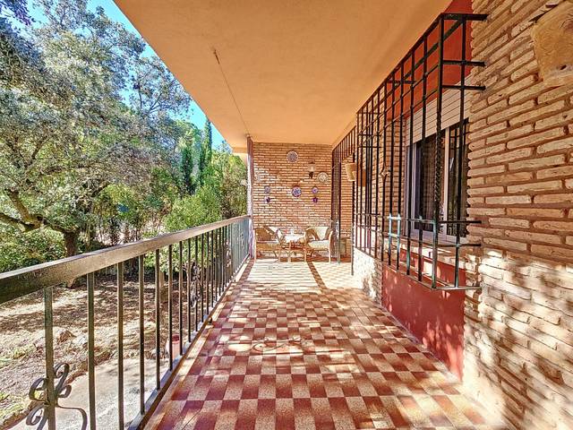 Casa-chalet en Venta en Santa Maria de Trassierra