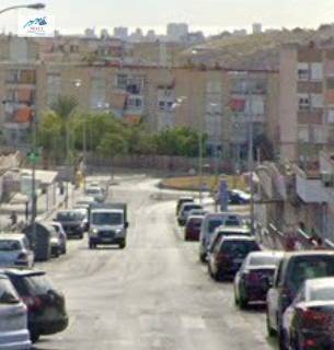 Local comercial en Venta en Calle Periodista Francisco Bas Mingot en Juan XXIII