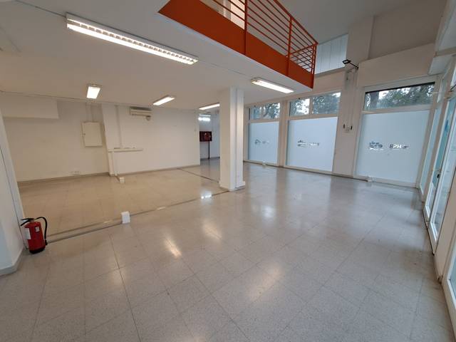 Local comercial en Alquiler en CARDENAL REIG en La Maternitat i Sant Ramon