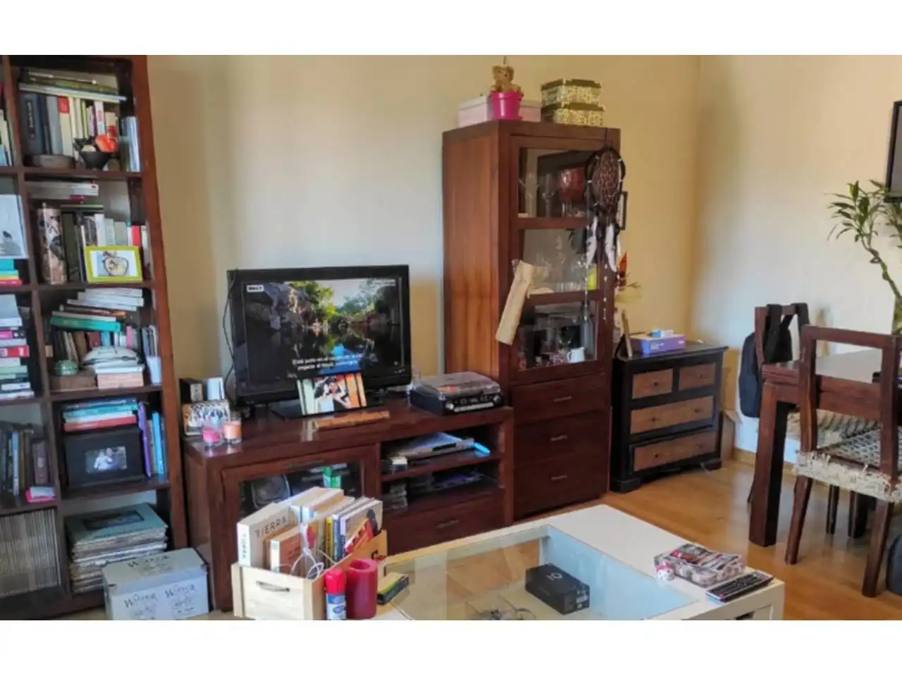 Wohnzimmer von Wohnungen zum Verkauf in Ourense Capital  mit Heizung, Parkett und Terrasse