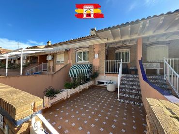 Piso con balcón en venta en Torre de la Horadada