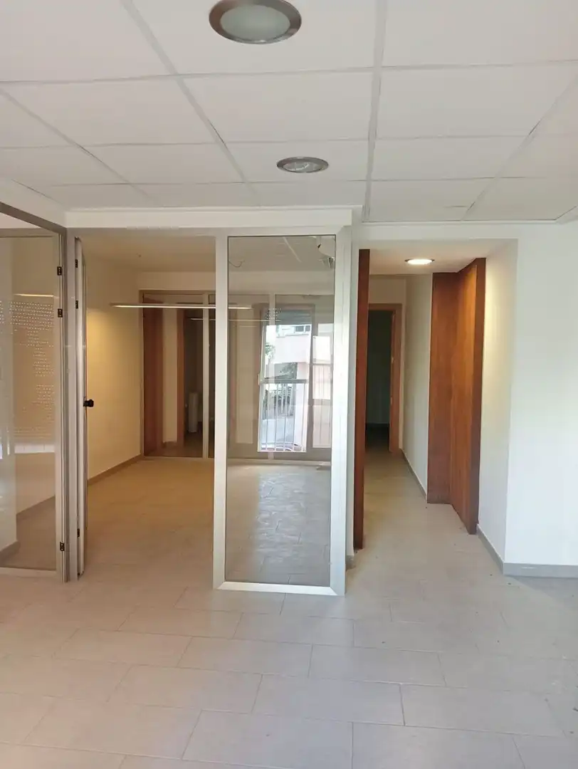 Local de alquiler en Vila-real con Aire acondicionado