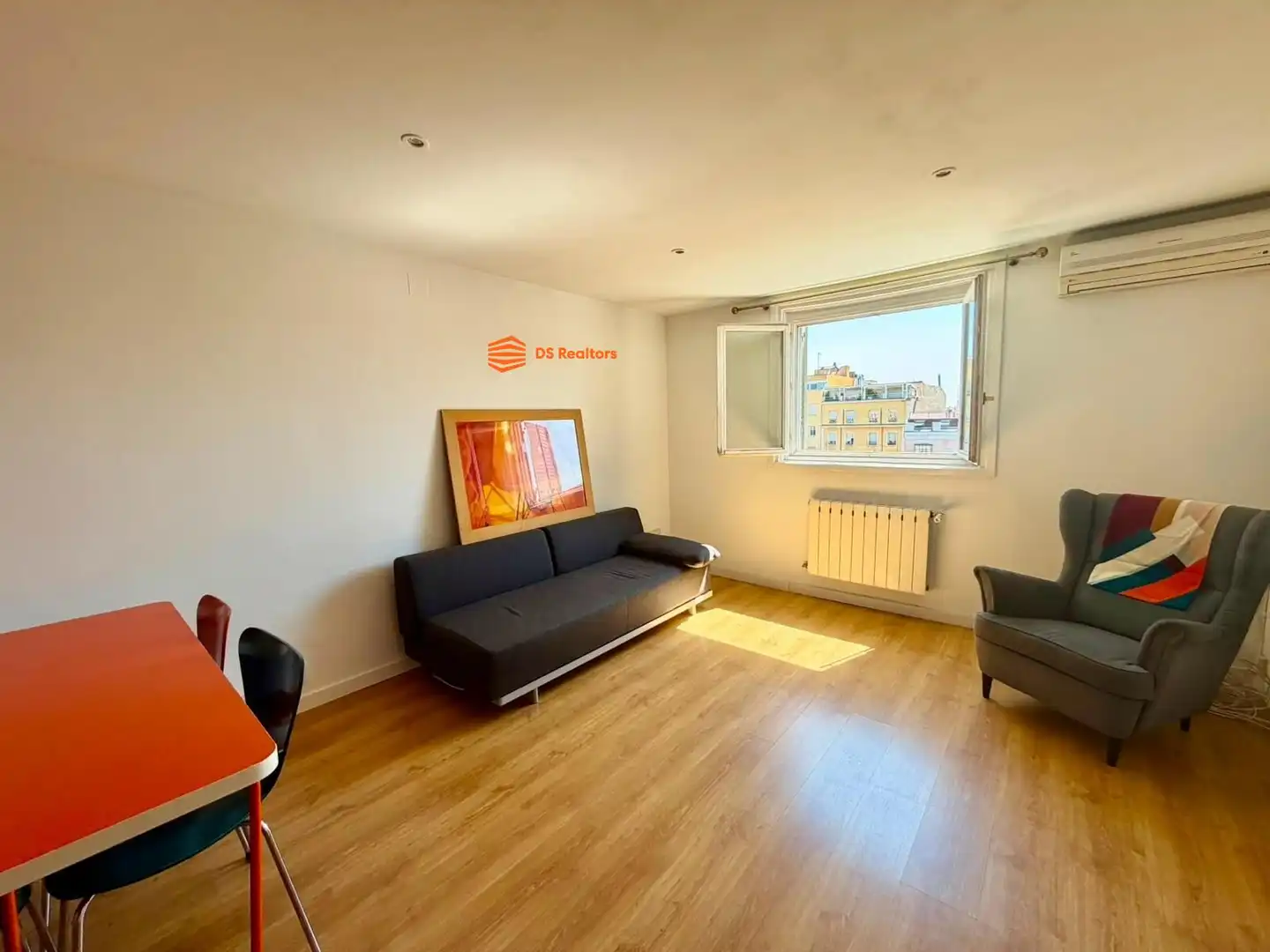 Dachboden zur Miete in Madrid mit Heizung, Terrasse und Möbliert