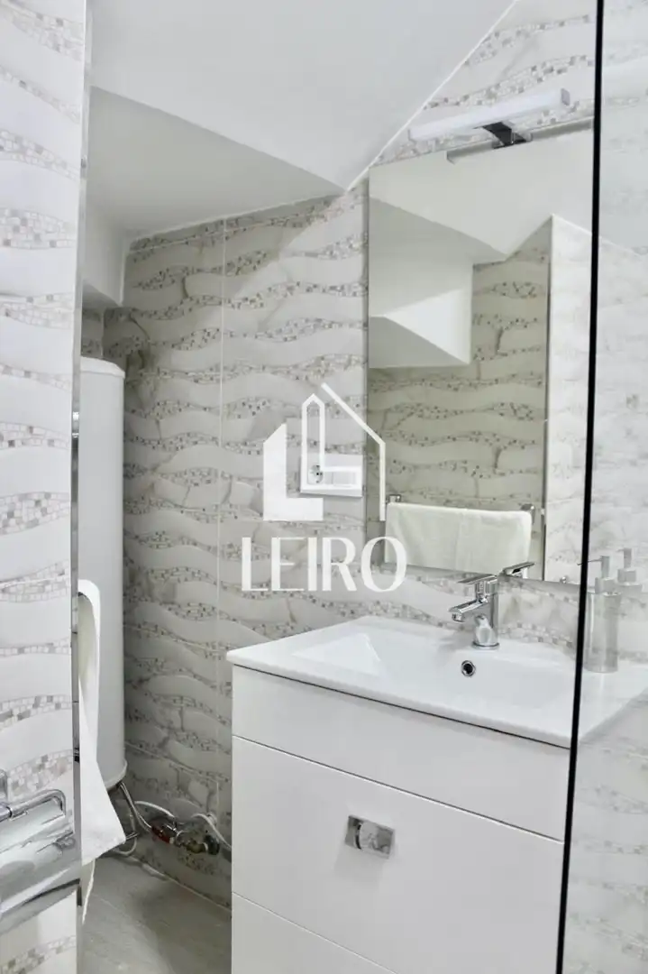 Bathroom of Houses for sale in Vilanova de Arousa  with Terrace and Furnished