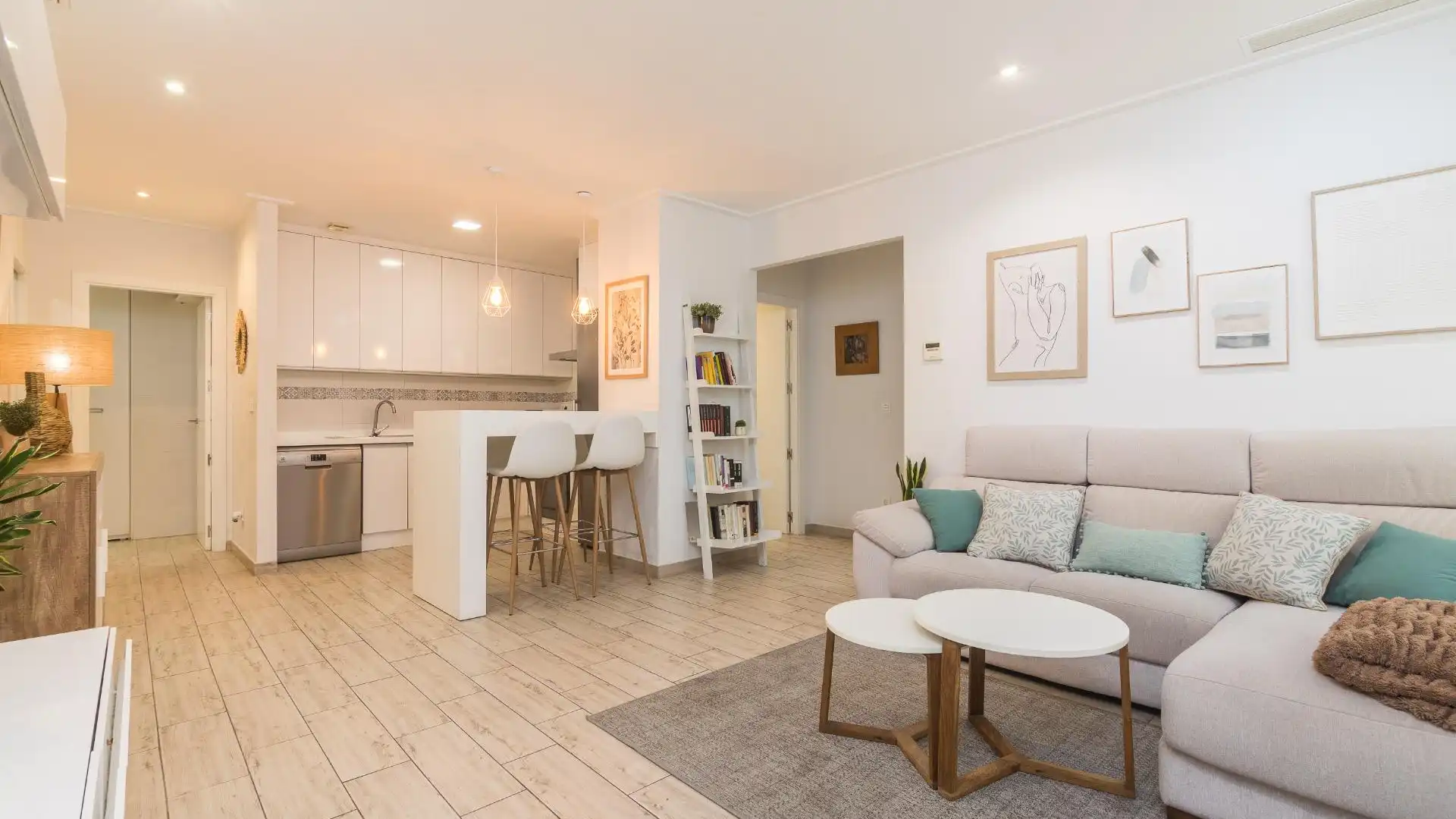 Living room of Planta baja for sale in Elche / Elx  with Air Conditioner