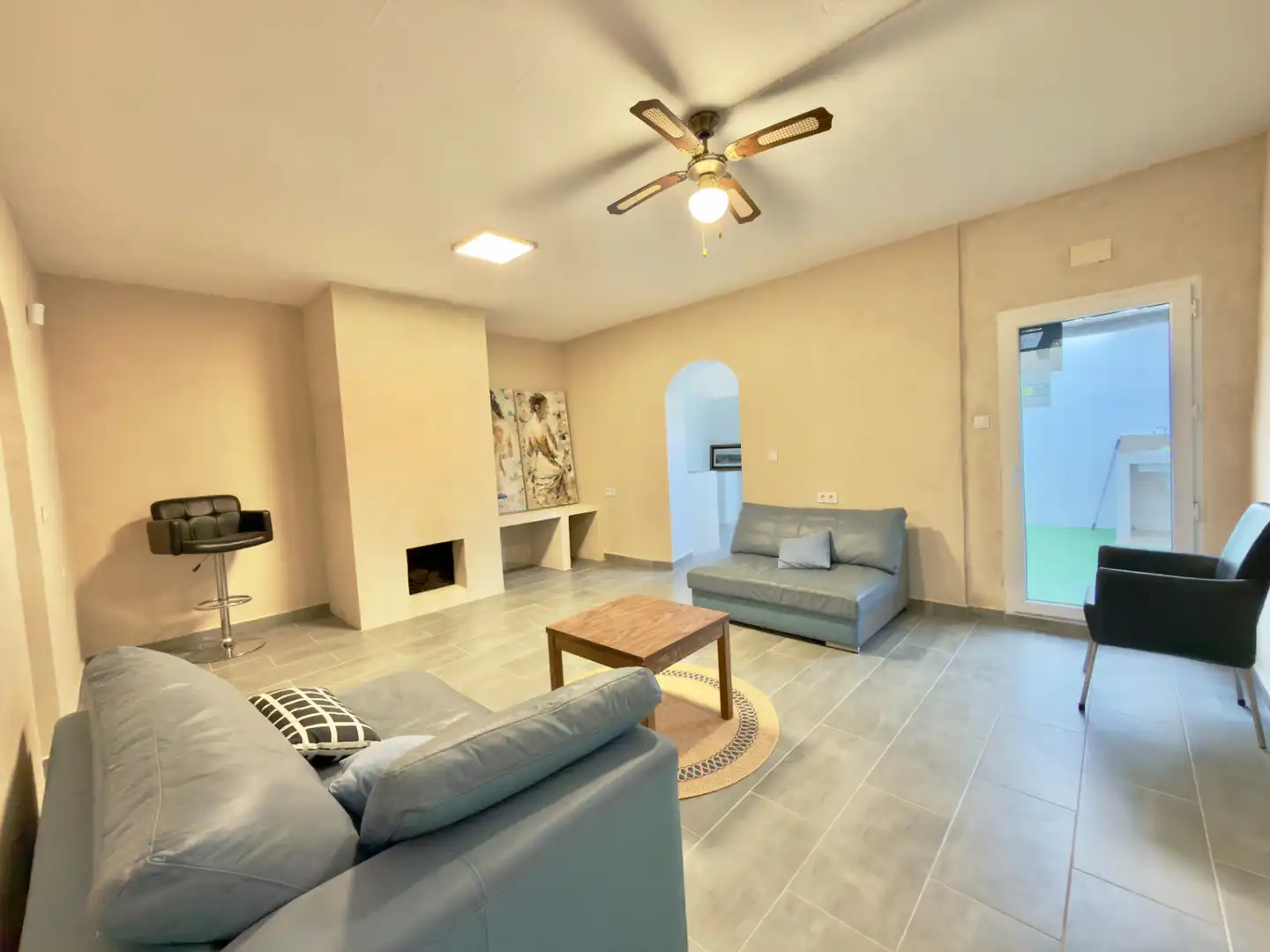 Living room of Ground floor for sale in Bornos  with Air Conditioner, Private garden and Furnished