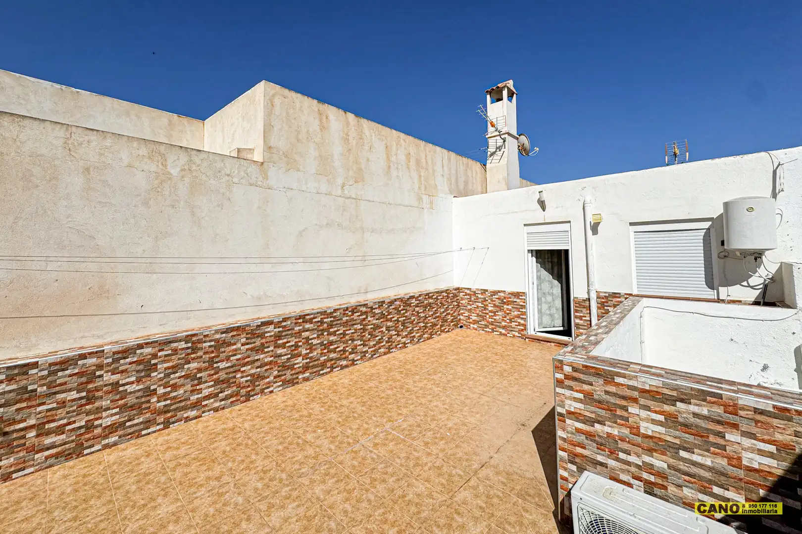 Außenansicht von Wohnung zum Verkauf in Carboneras mit Terrasse