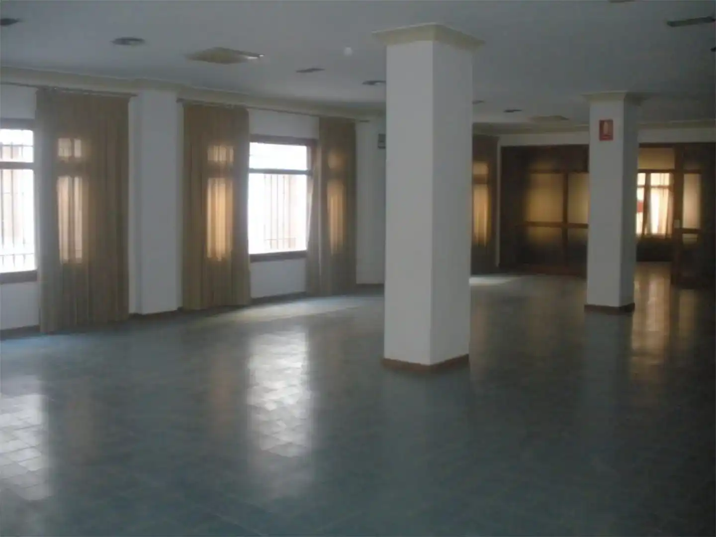 Commercial properties for sale in Baeza, Jaén
