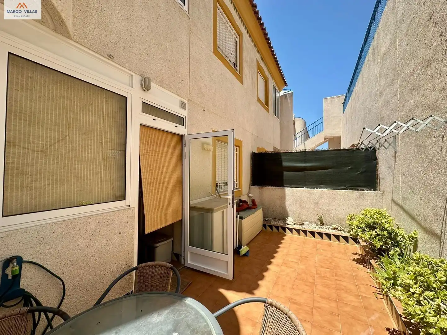 Balcony of Houses for sale in Guardamar del Segura  with Air Conditioner, Terrace and Furnished