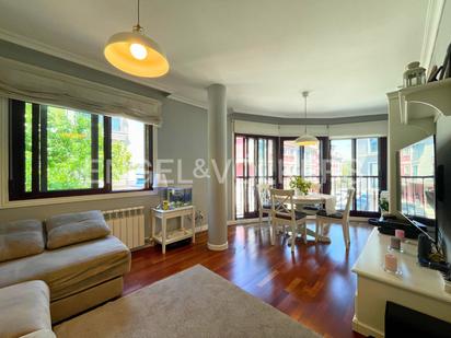 Living room of Flat for sale in Pontevedra Capital 