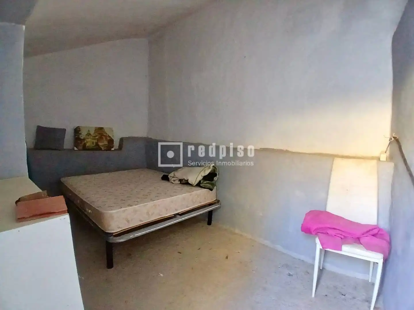 Dormitori de Casa o xalet en venda en Riogordo amb Calefacció, Terrassa i Traster