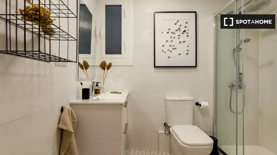 Room in Sant Gervasi- Galvany