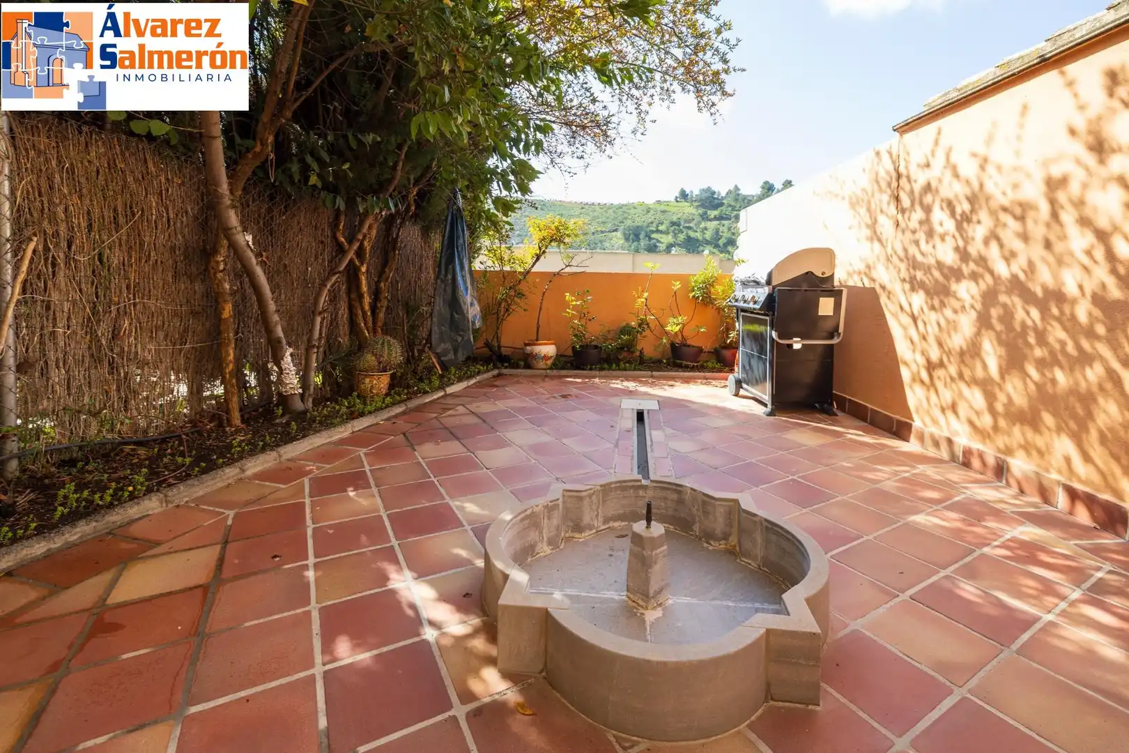 Terrace of Detached homes for sale in Granada  with Air Conditioner, Heating and Private garden