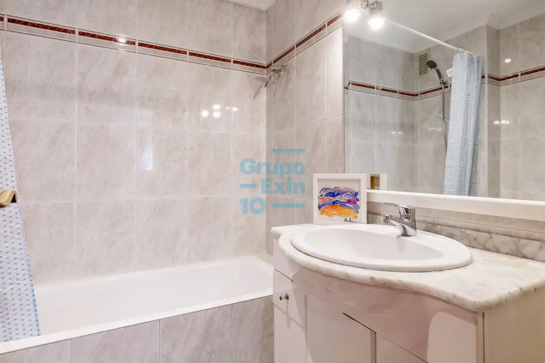 Baño de Piso en venta en Donostia - San Sebastián  con Calefacción