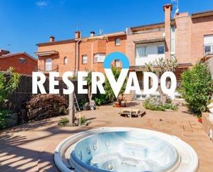 Casa adosada en venda a Font Verda