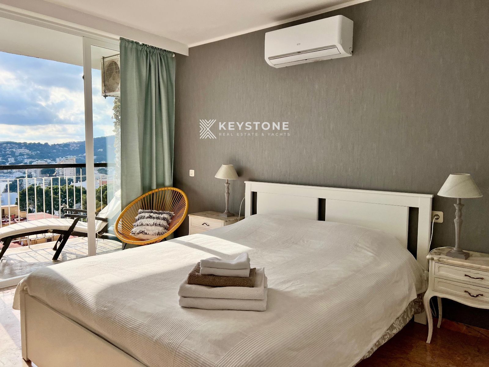 Dormitori de Àtic de lloguer en  Palma de Mallorca amb Aire condicionat i Moblat