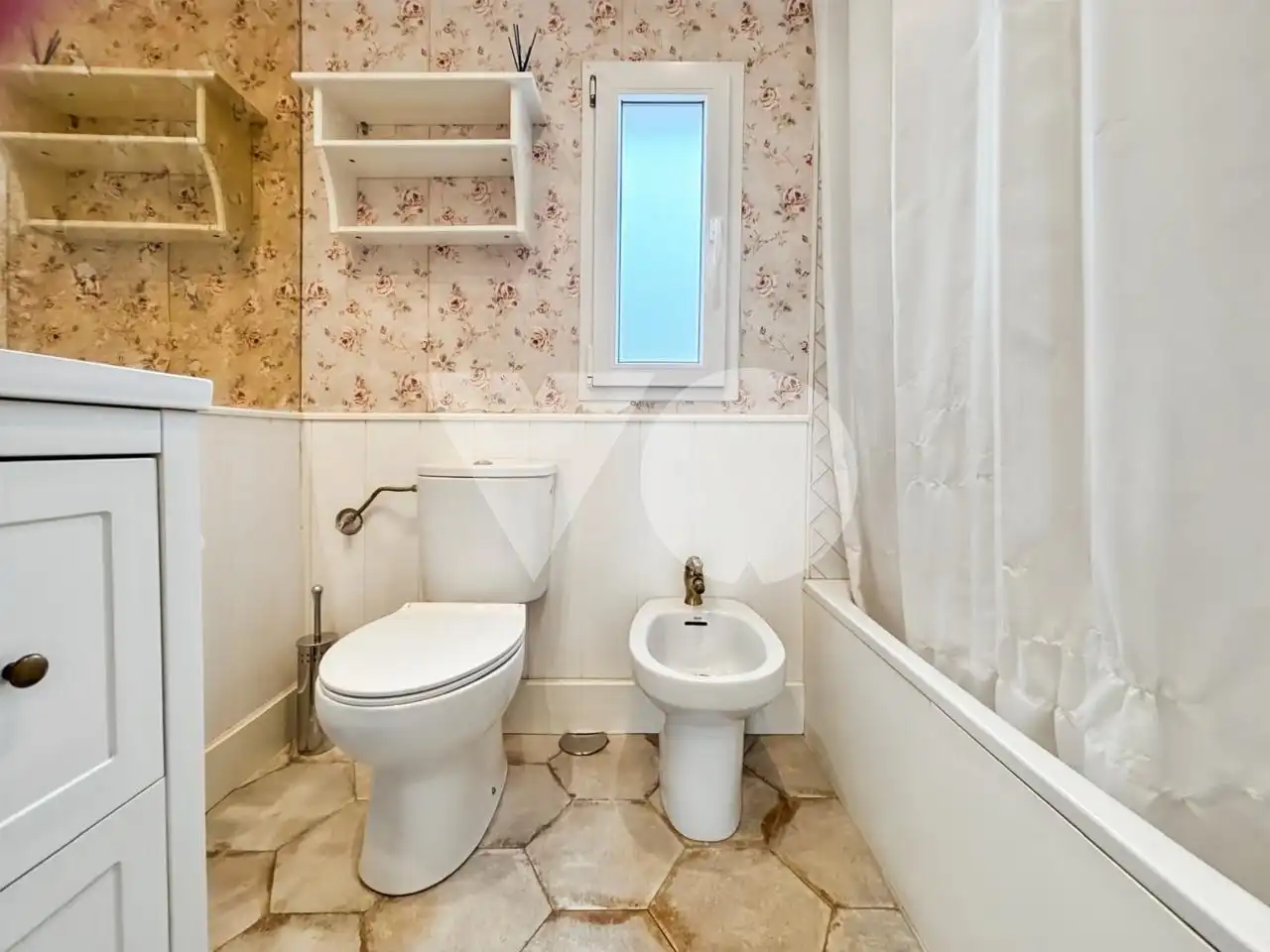 Baño de Ático en venta en Madrid con Aire acondicionado, Calefacción y Terraza