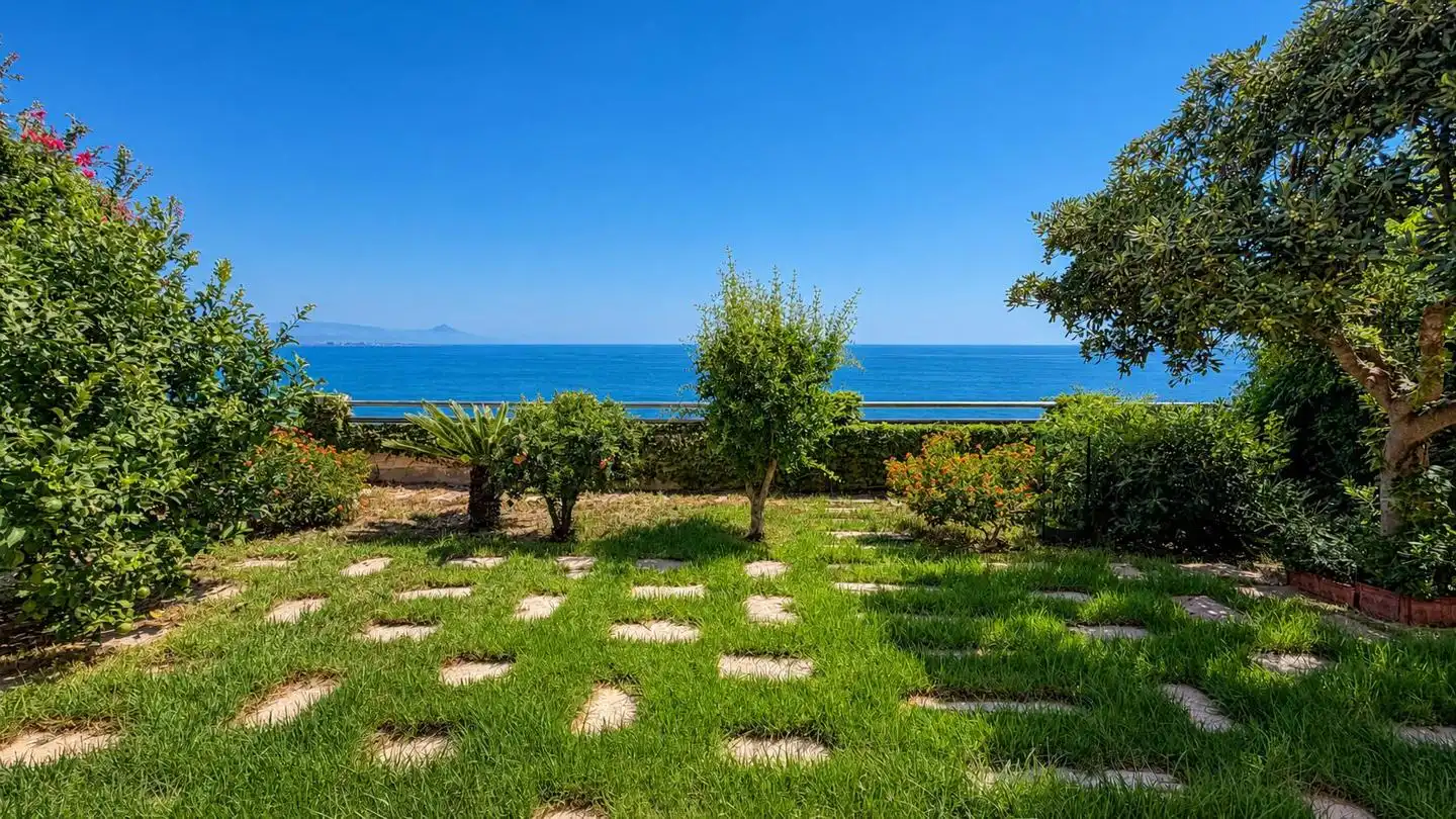 Houses for sale in Santa Pola  with Air Conditioner, Private garden and Terrace
