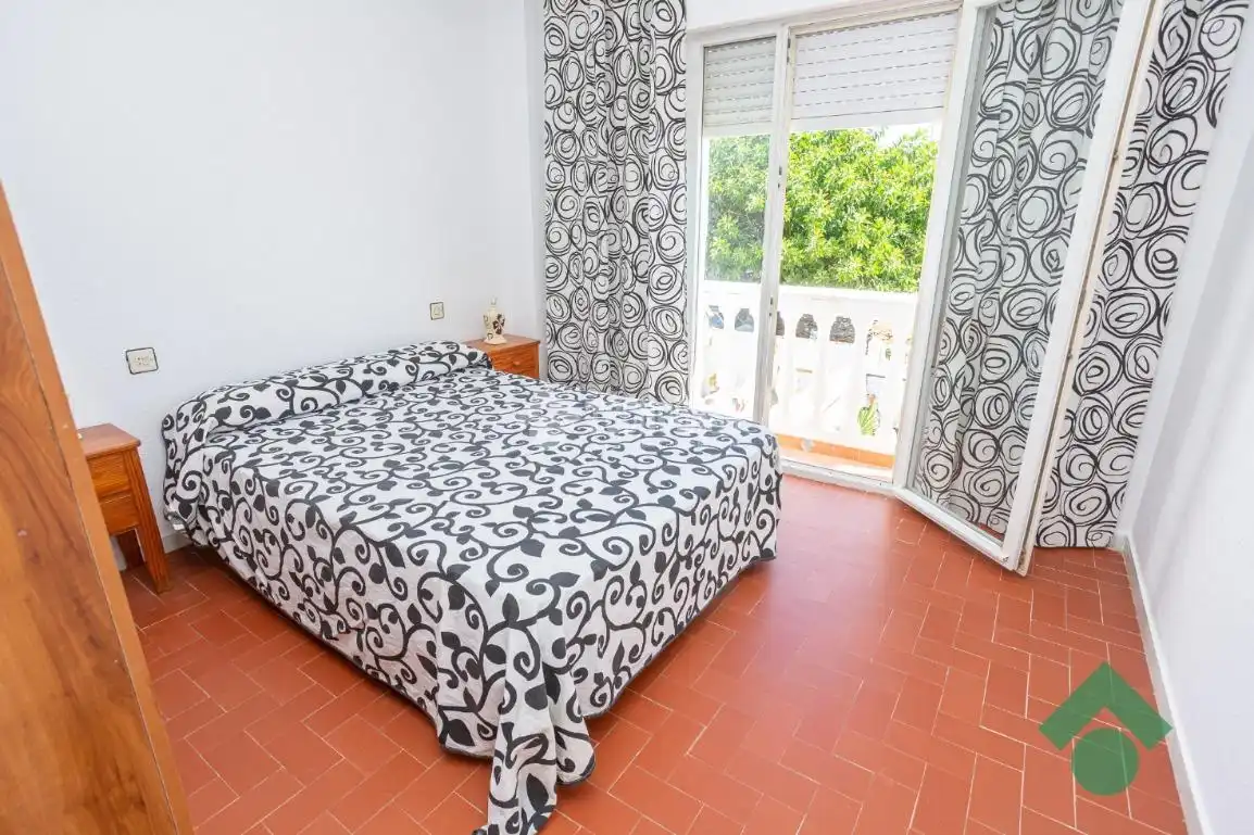 Bedroom of Detached homes for sale in Algeciras