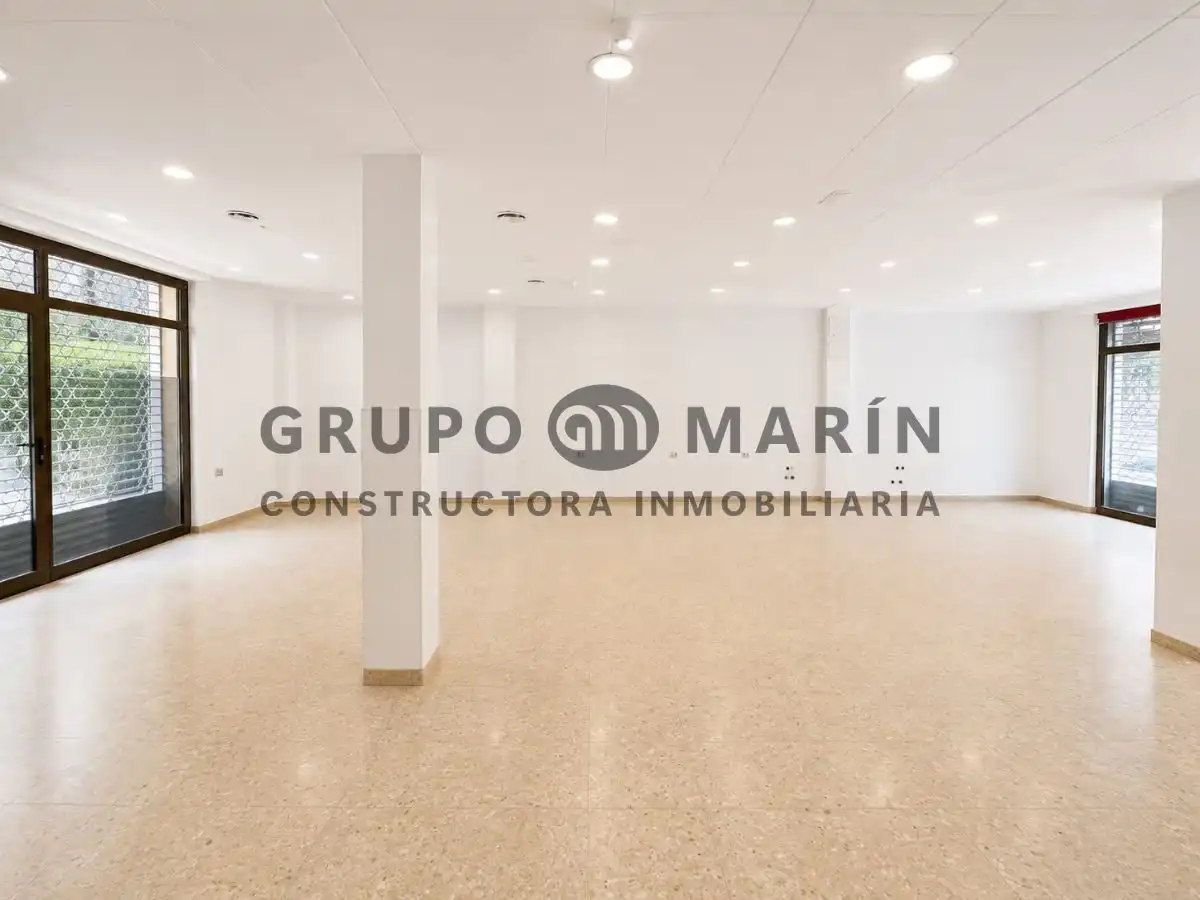 Locale commerciale in vendita a Josep Trueta, imagen 10