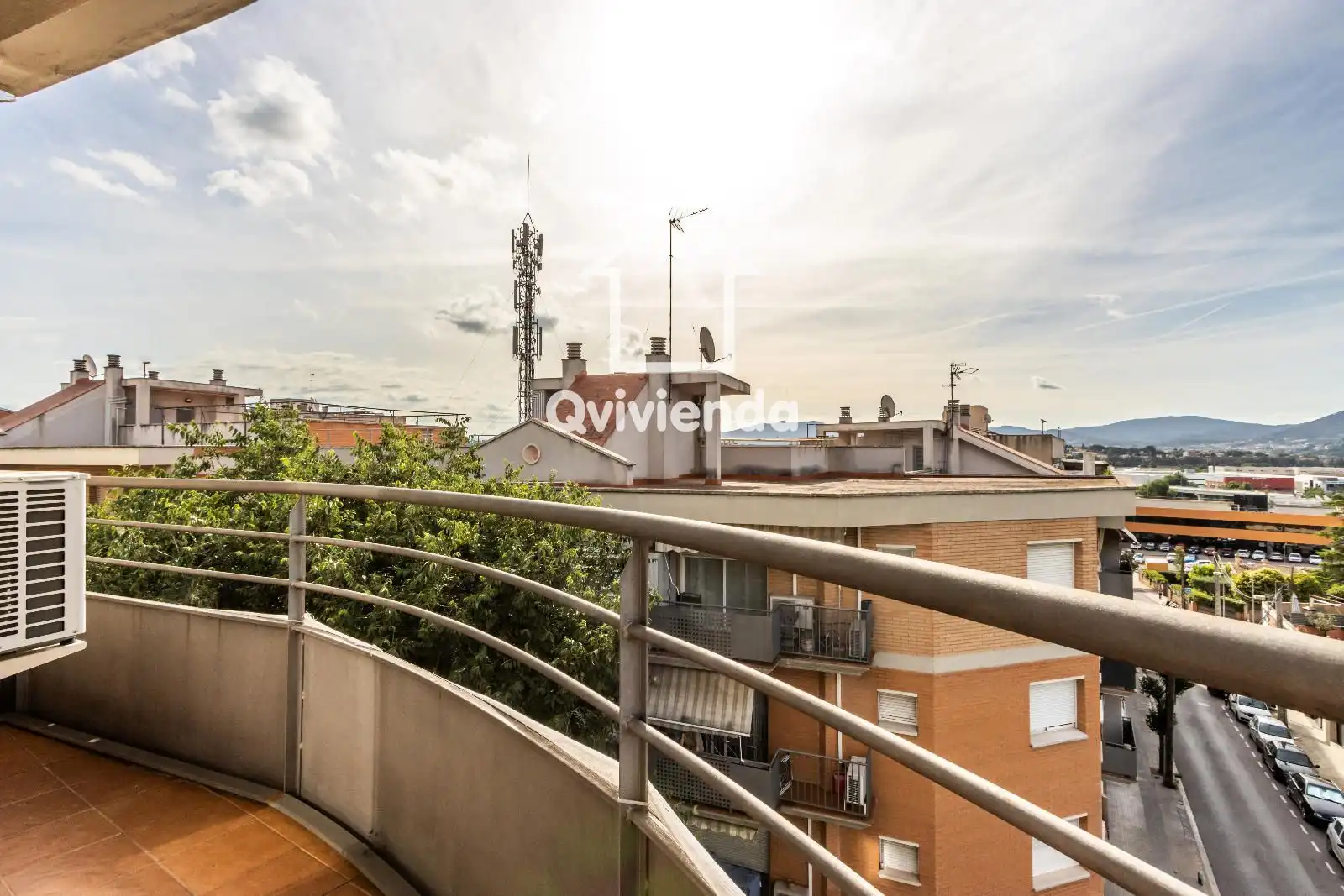 Außenansicht von Maisonette zum Verkauf in Parets del Vallès mit Klimaanlage, Heizung und Terrasse